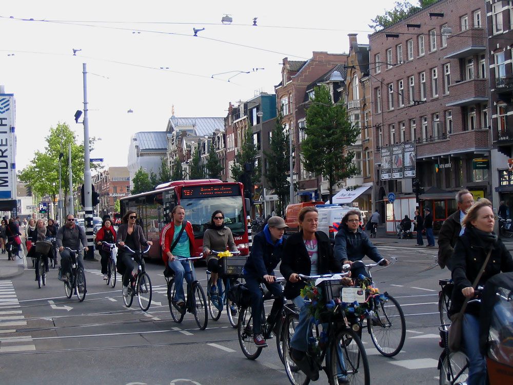 Велосипедисты в Голландии