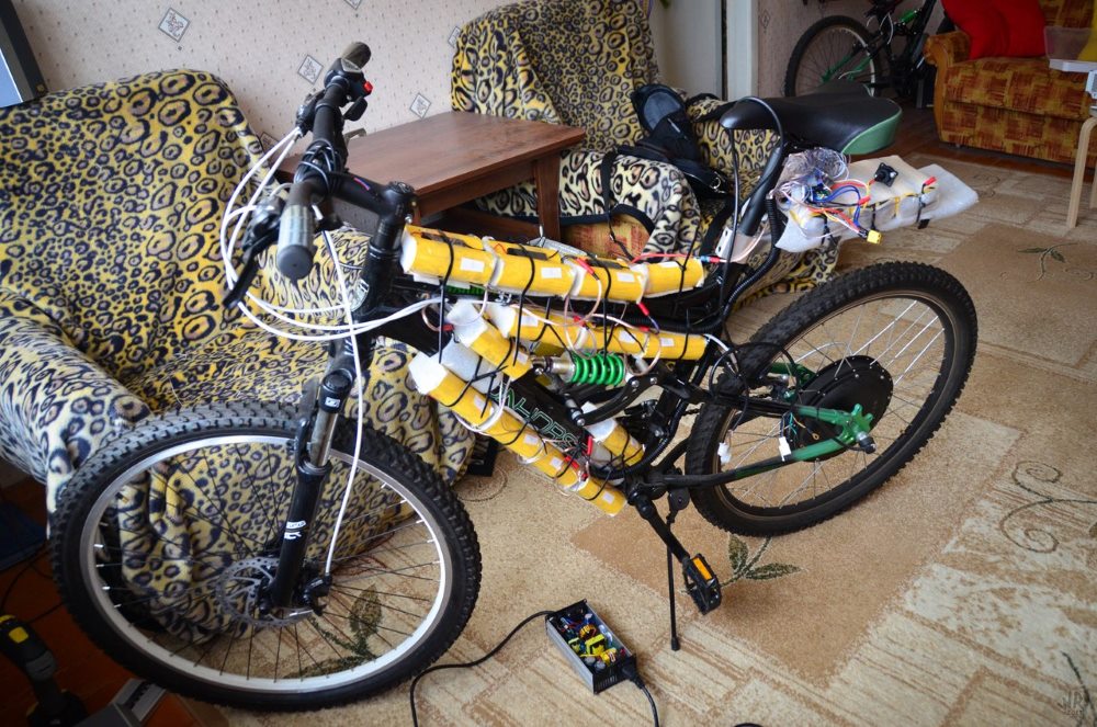 Велосипед с батареями